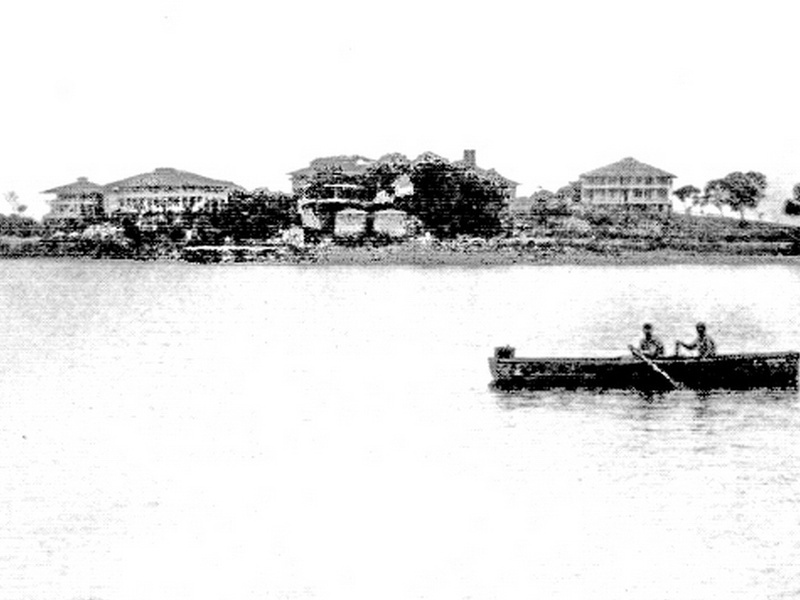 Amador Causeway