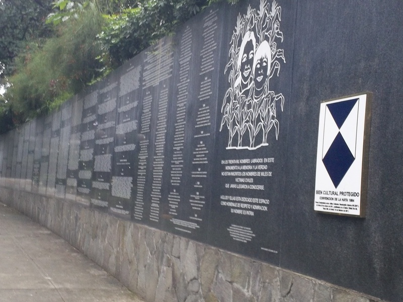Monumento a la Memoria y la Verdad