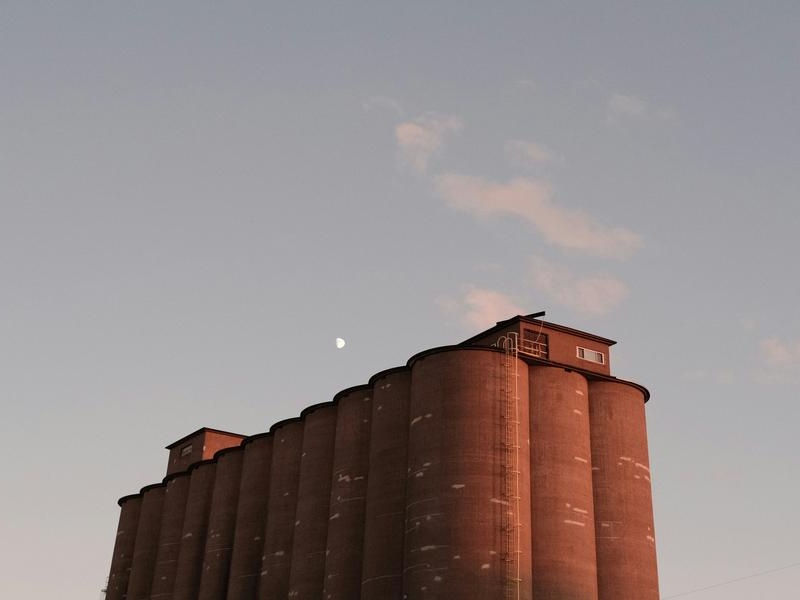 Silos & Smokestacks