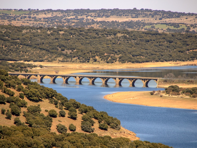 Embalse de Santa Teresa