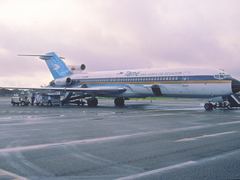 José Joaquín de Olmedo International Airport