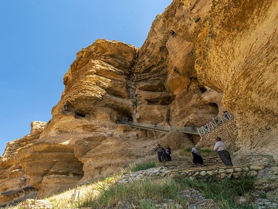 Karaftu Caves