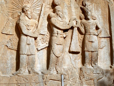 Taq-e Bostan