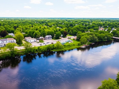 Tyngsborough