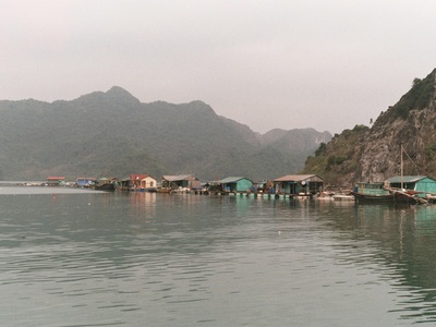 Bai Tu Long Bay