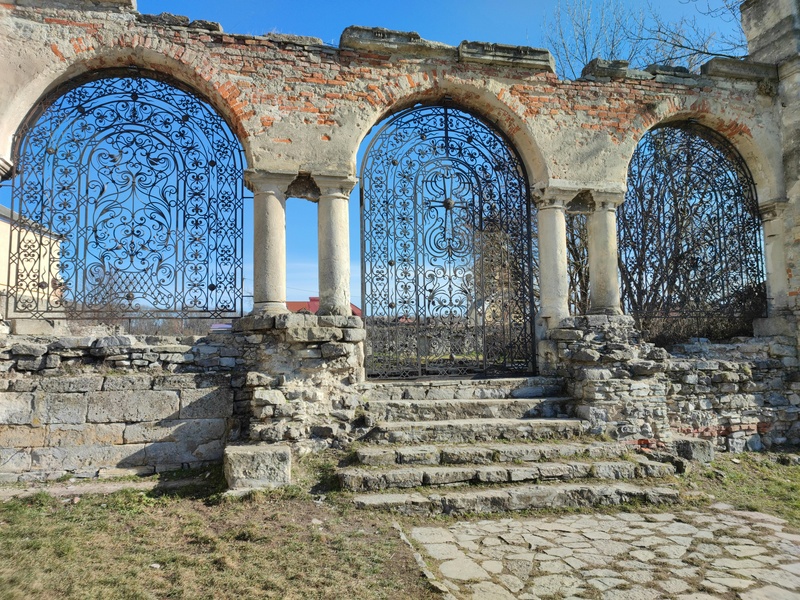 Kharkhorin Monastic Ensemble (other ruins)