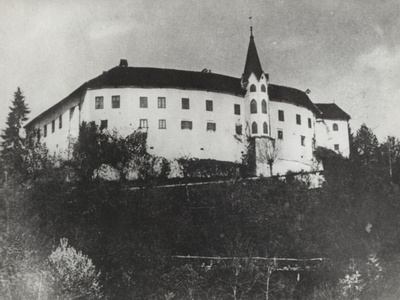 Klevevž Castle