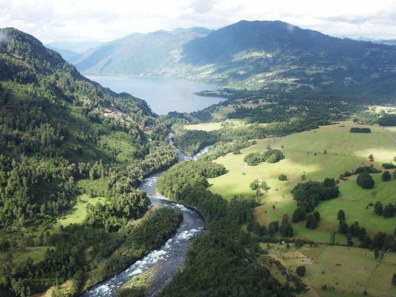 Lago Neltume