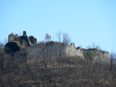 Lož Castle