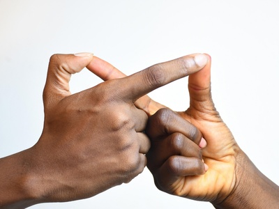 Sign languages (Barbadian sign/ASL-influenced)