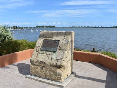 St. Lucie Village
