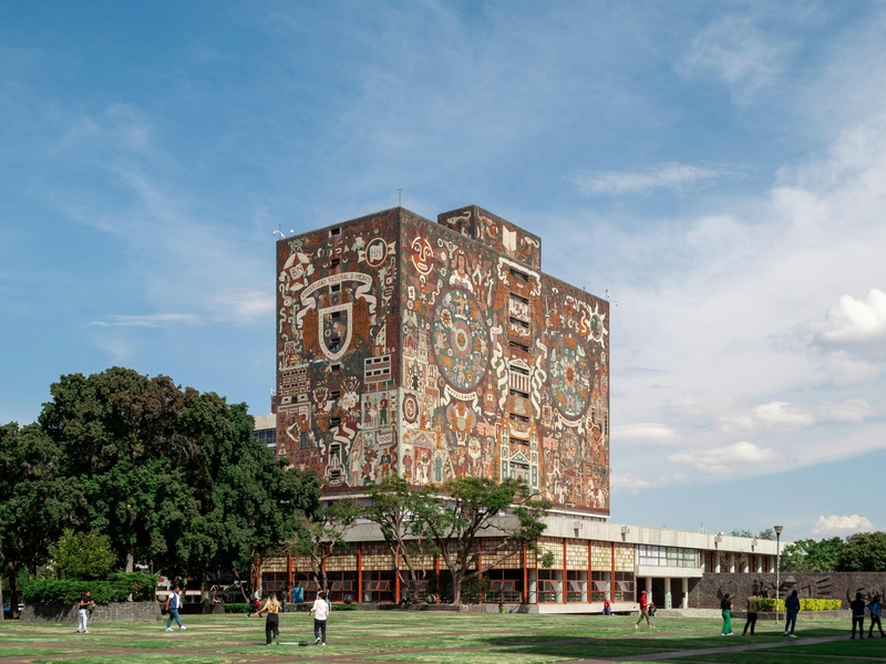 Universidad de Guayaquil (Casona Universitaria)