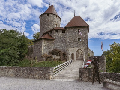 Žovnek Castle