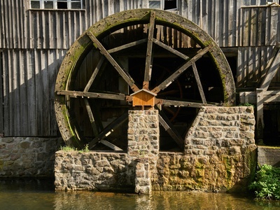 Arnos Vale Waterwheel