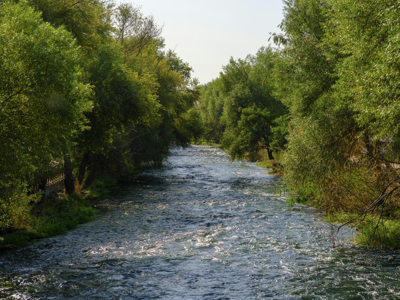 L'Ebranche River