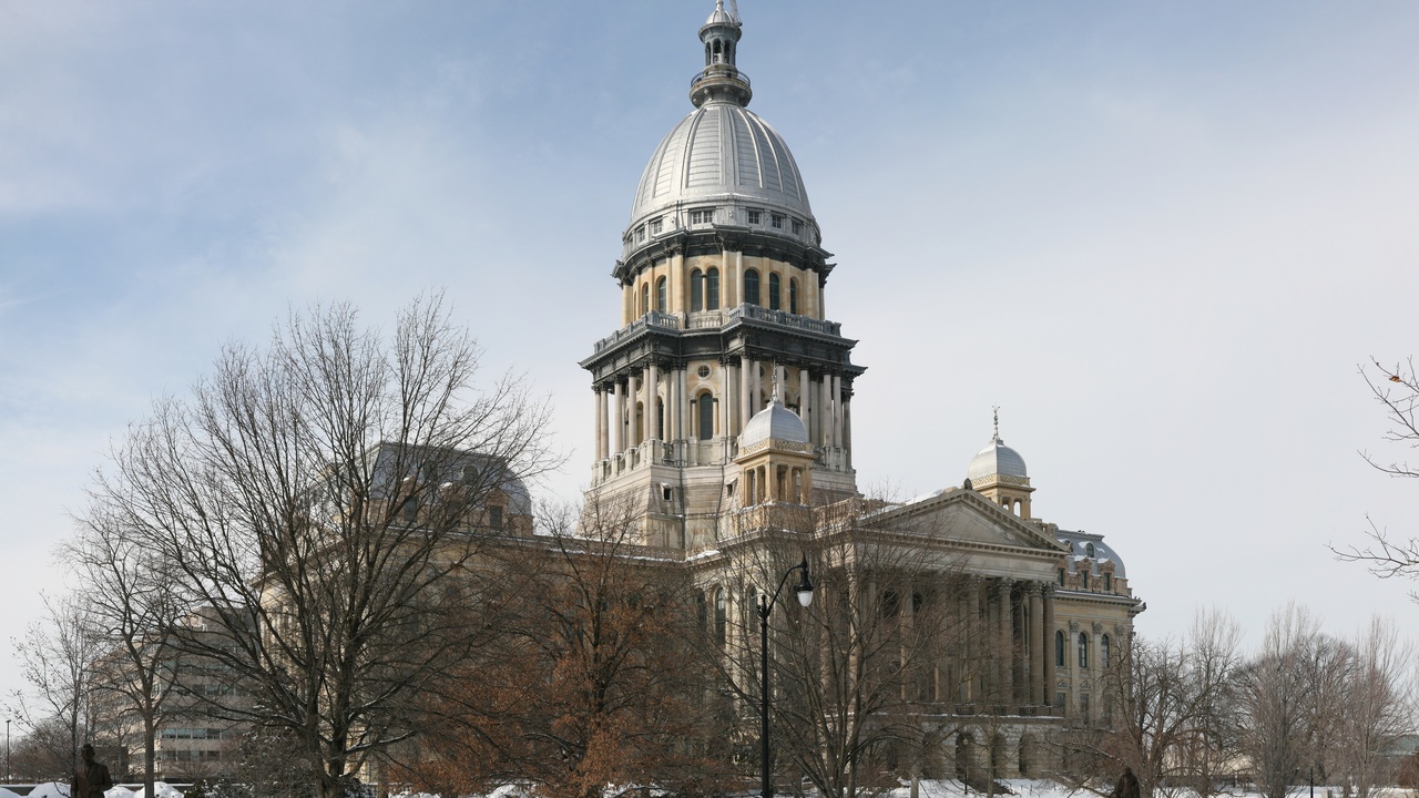 Illinois state capitol and urban neighborhood scene