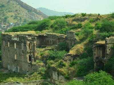 Qalat Sherqat (local fortress area)