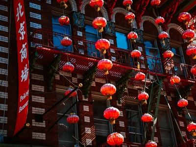 Chinese (Cantonese/Mandarin)