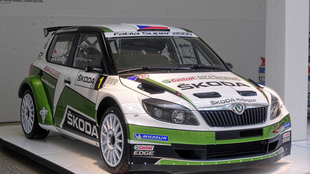 Škoda Auto factory exterior and Bohemian crystal on display