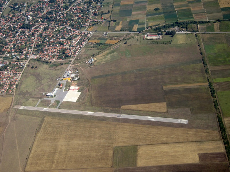 Lesnovo Airfield