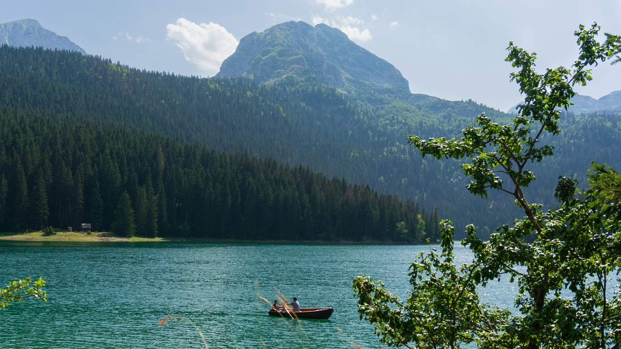 Alpine ridgeline in Durmitor National Park near Žabljak