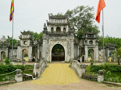 U Thong Historical Park