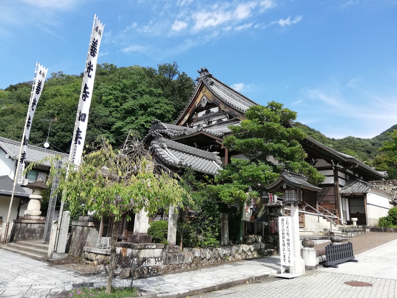 Zenko-ji Temple