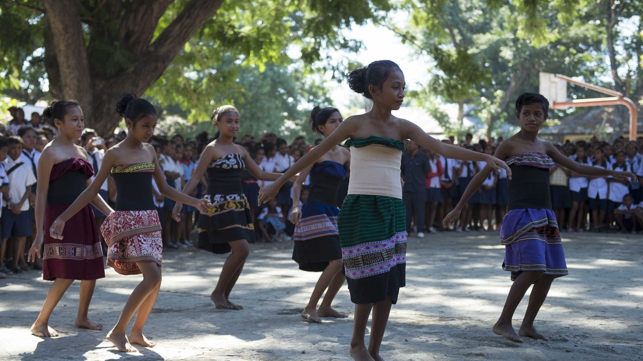 Traditional Timorese ceremony and woven textiles