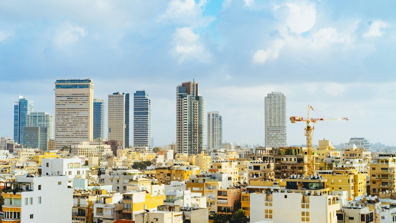 Tel Aviv startup ecosystem and Israeli innovation hubs