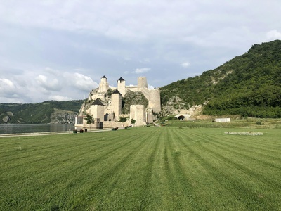 Vincigliata Castle