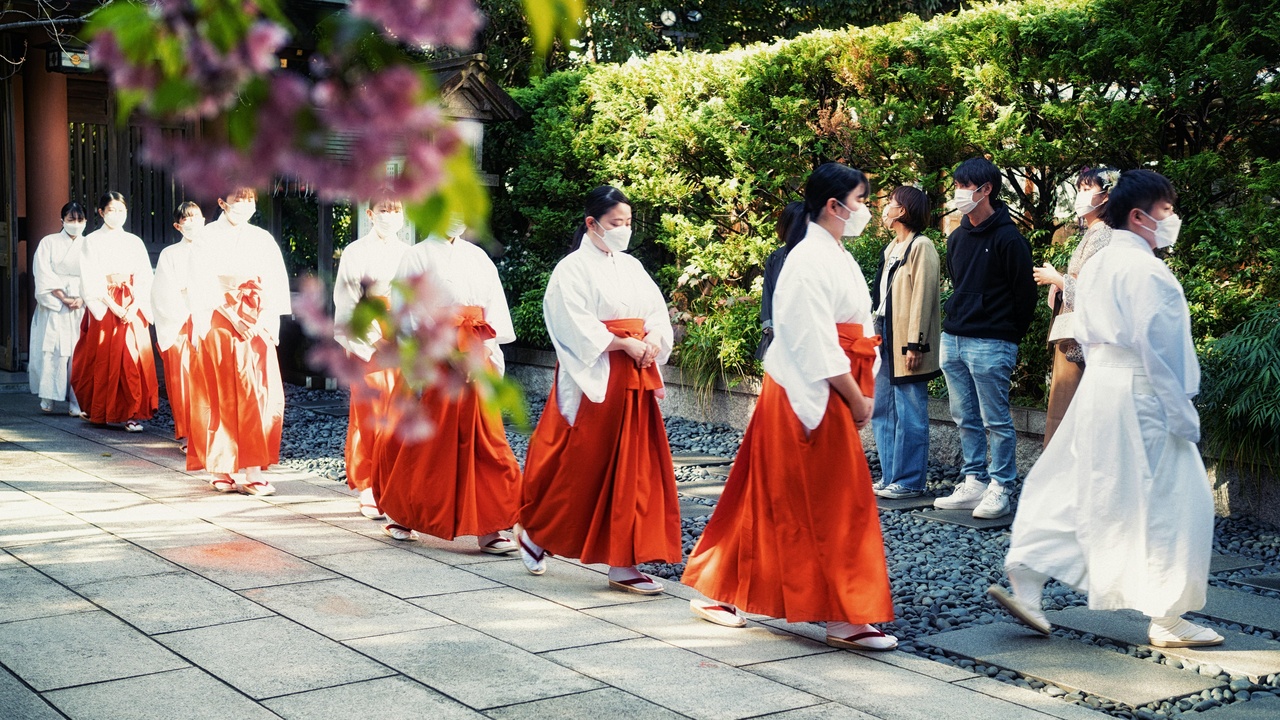Vevčani Carnival masked procession in winter