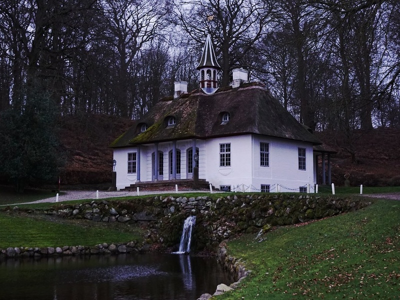 Liselund Manor