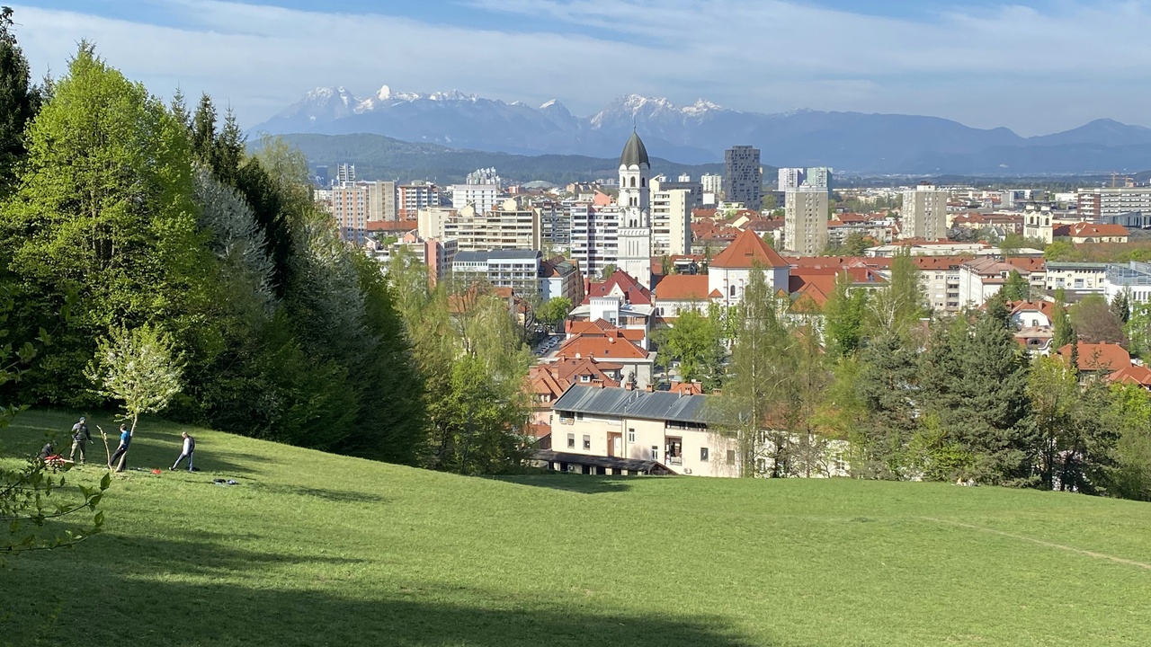 Green spaces and walkable streets in Ljubljana