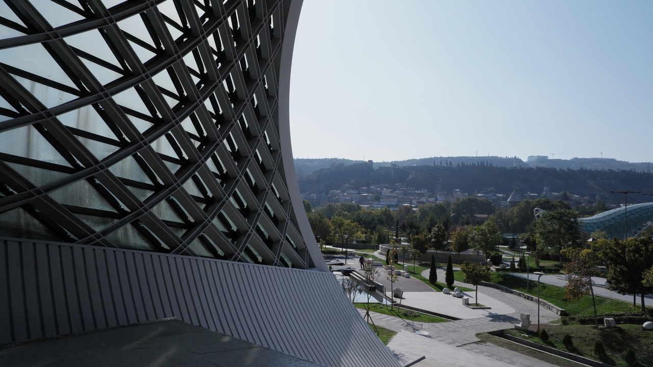 Tbilisi old town with sulfur baths and modern architecture