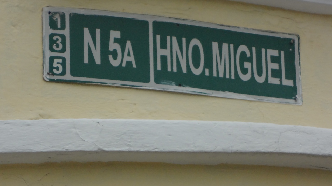 Plaza Grande in Quito's historic center, colonial architecture and cathedral