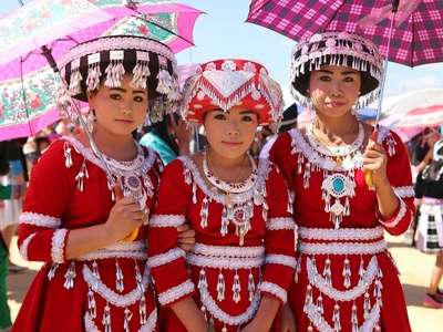 Hmong (White/Green Hmong)