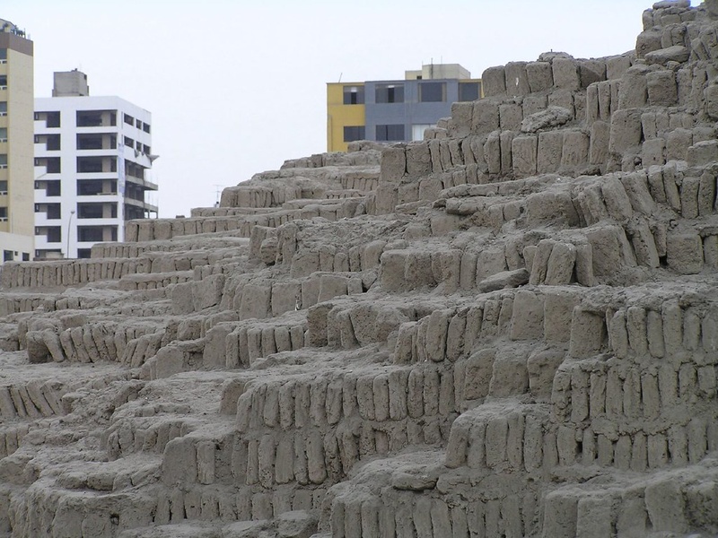 Huaca Pucllana