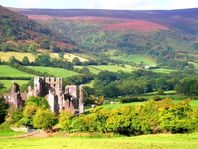 Llanthony Priory