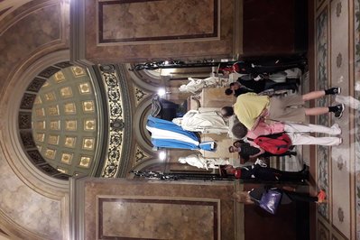 Mausoleo del General José de San Martín in Buenos Aires, Argentina – Museum Information gallery image