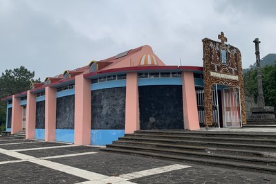 Arco en la entrada in Misiones, Argentina – Museum Information gallery image
