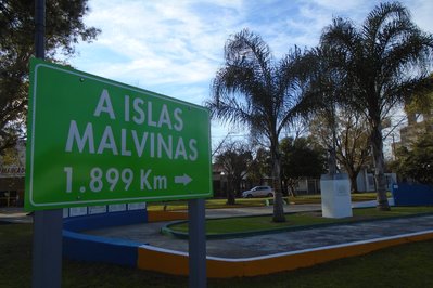 Monumento Malvinas argentina in Rio Gallegos, Argentina – Museum Information gallery image