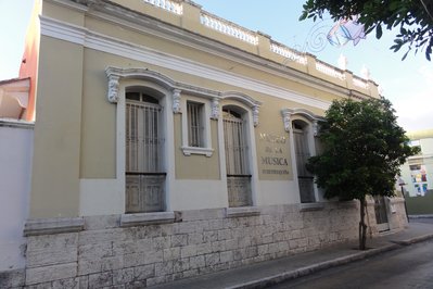 Museo de la Salud in Rosario, Argentina – Museum Information gallery image