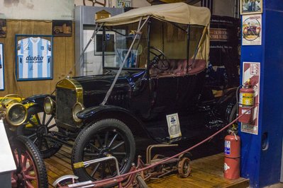 Museo Del Automóvil Termas De Río Hondo in Santiago del Estero, Argentina – Museum Information gallery image