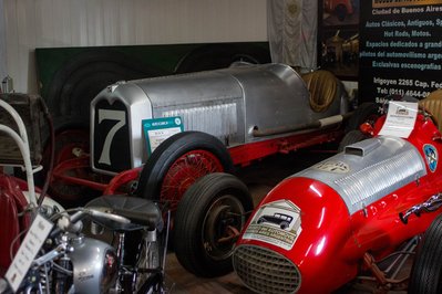 Museo Del Automóvil Termas De Río Hondo in Santiago del Estero, Argentina – Museum Information gallery image