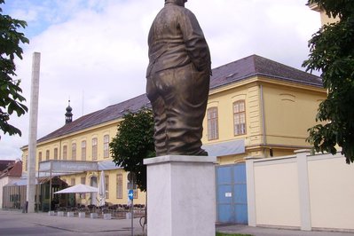 Karikaturmuseum Krems in Krems, Austria – Museum Information gallery image