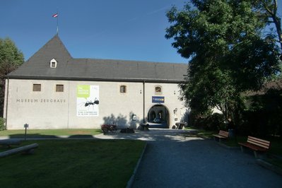 Museum im Zeughaus / Tiroler Landesmuseen in Innsbruck, Austria – Museum Information gallery image