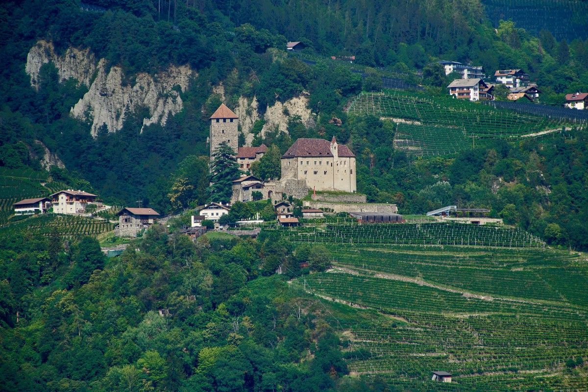 Tyrol Castle in Tyrol, Austria – Museum Information