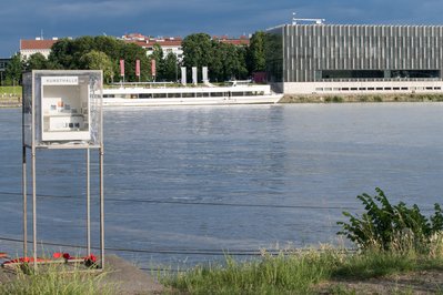 Kunsthalle Linz in Linz, Austria – Museum Information gallery image