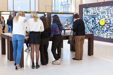 Bezoekerscentrum Vlaams Parlement in Brussels, Belgium – Museum Information gallery image