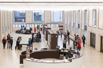 Bezoekerscentrum Vlaams Parlement in Brussels, Belgium – Museum Information gallery image